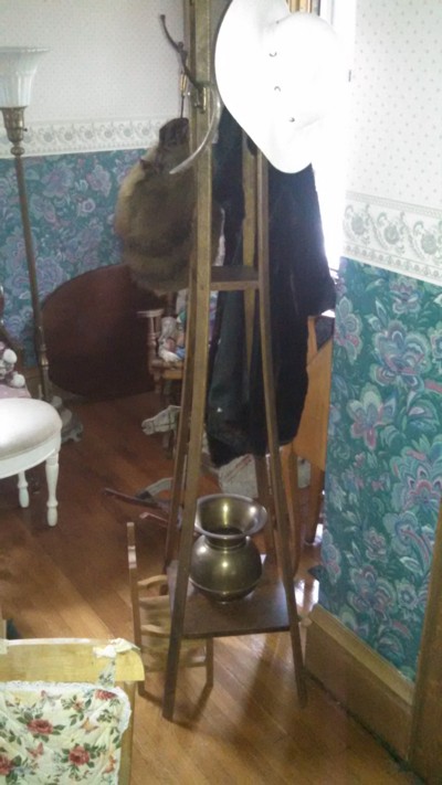 Auction Photo
