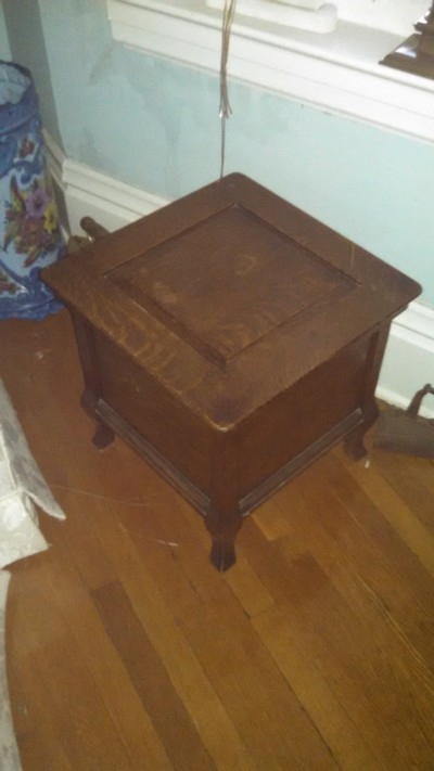 Auction Photo