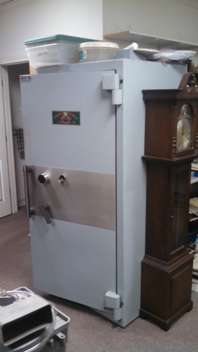 Auction Photo