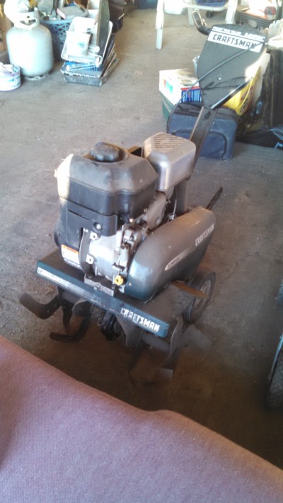 Auction Photo