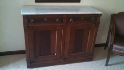 Auction Photo