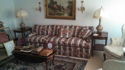 Auction Photo