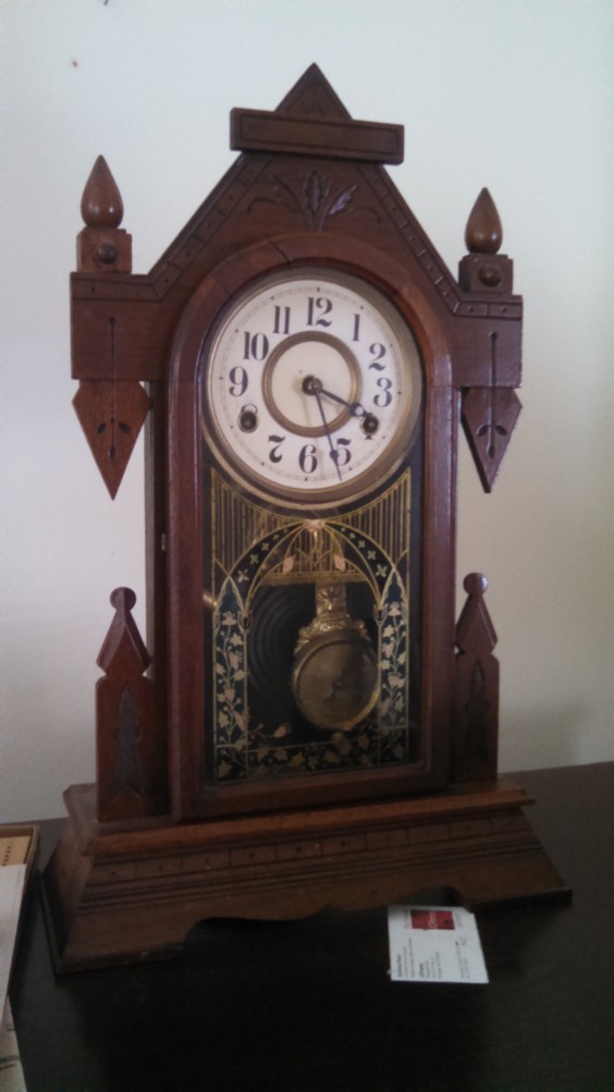 Auction Photo