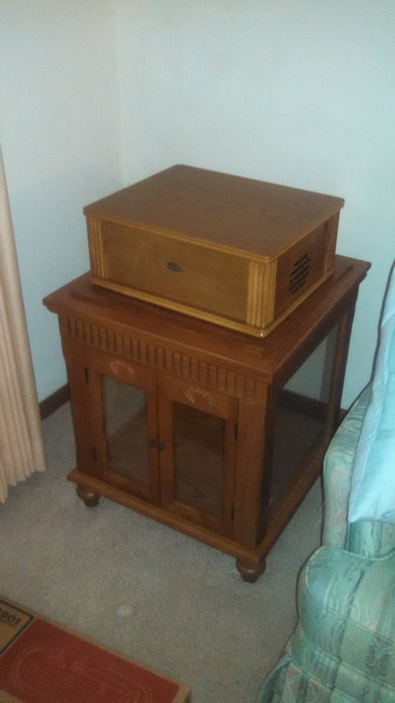 Auction Photo
