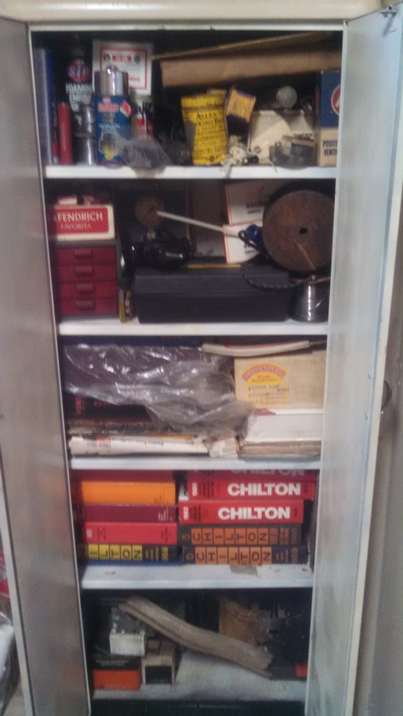 Auction Photo