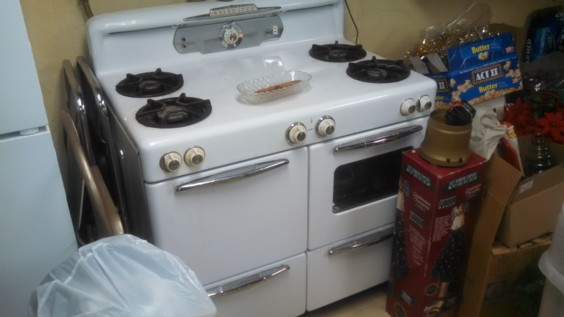 Auction Photo