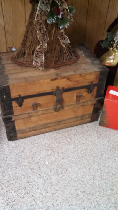 Auction Photo