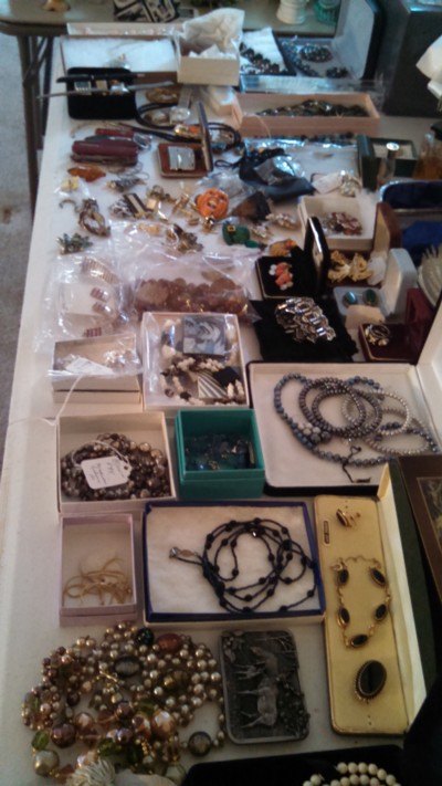 Auction Photo