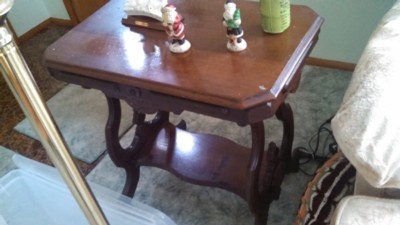 Auction Photo