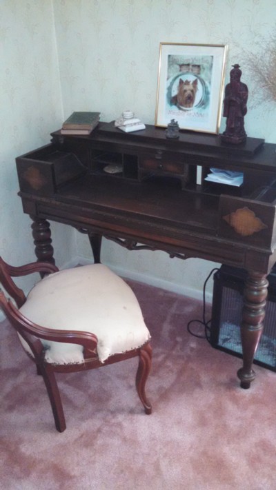 Auction Photo