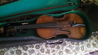 Auction Photo