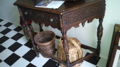 Auction Photo