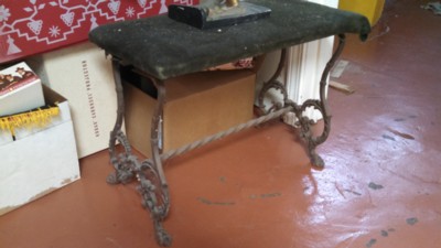 Auction Photo