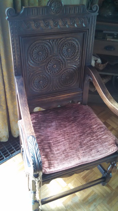 Auction Photo