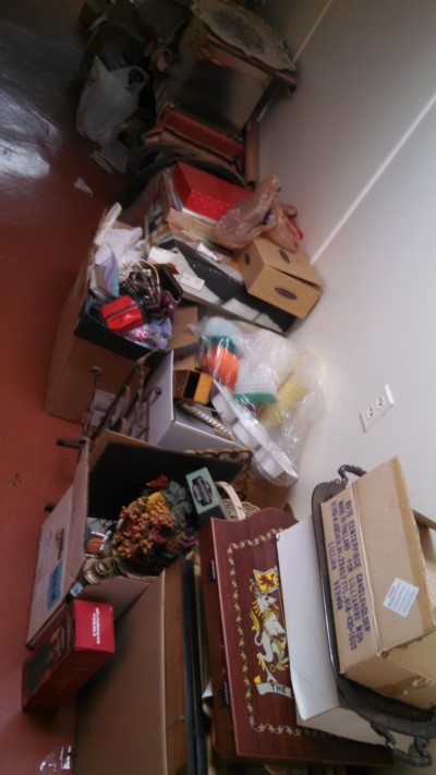 Auction Photo