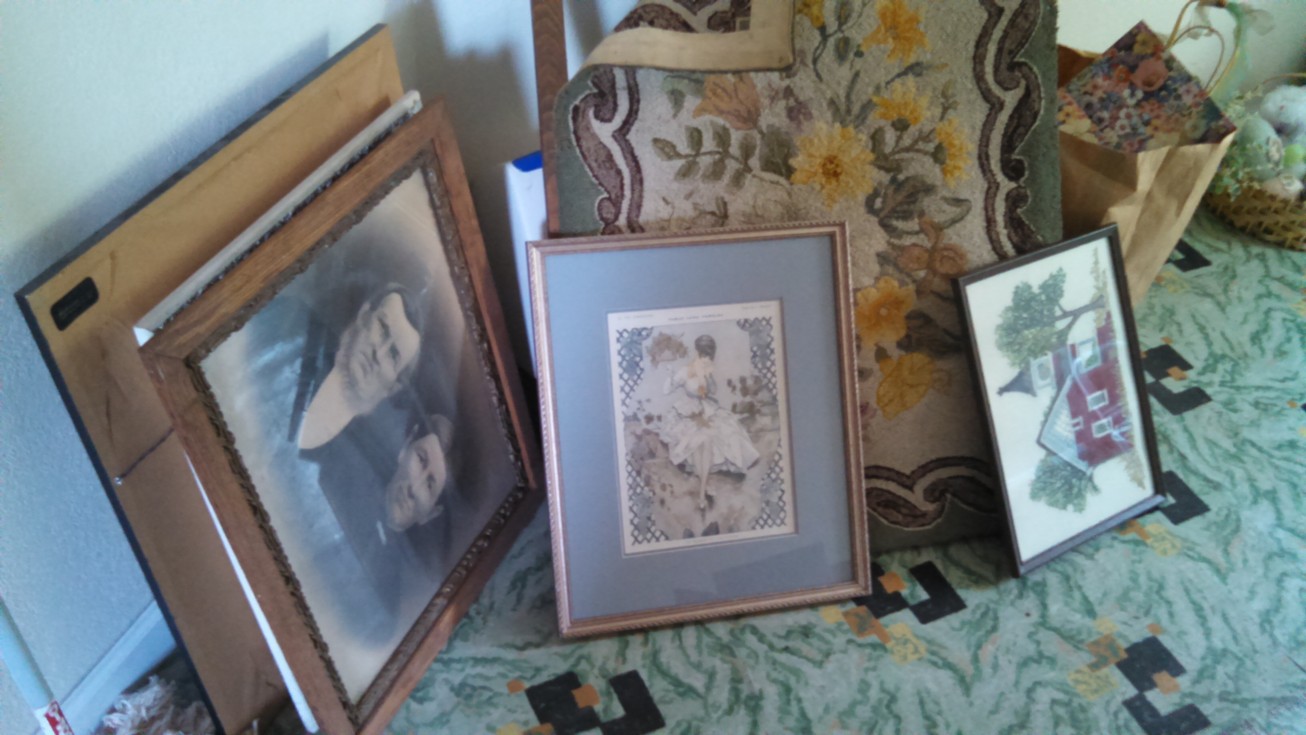 Auction Photo