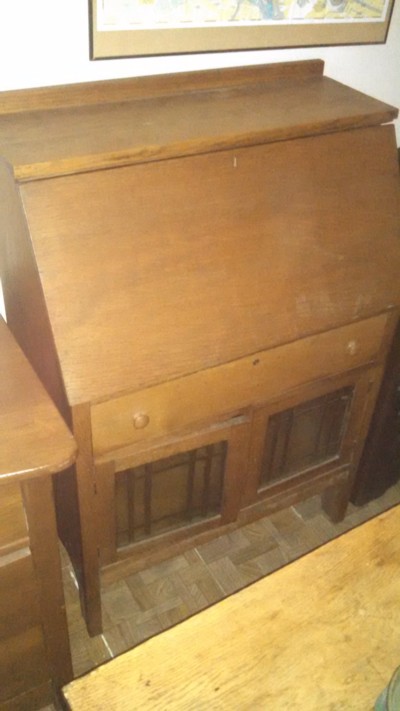 Auction Photo