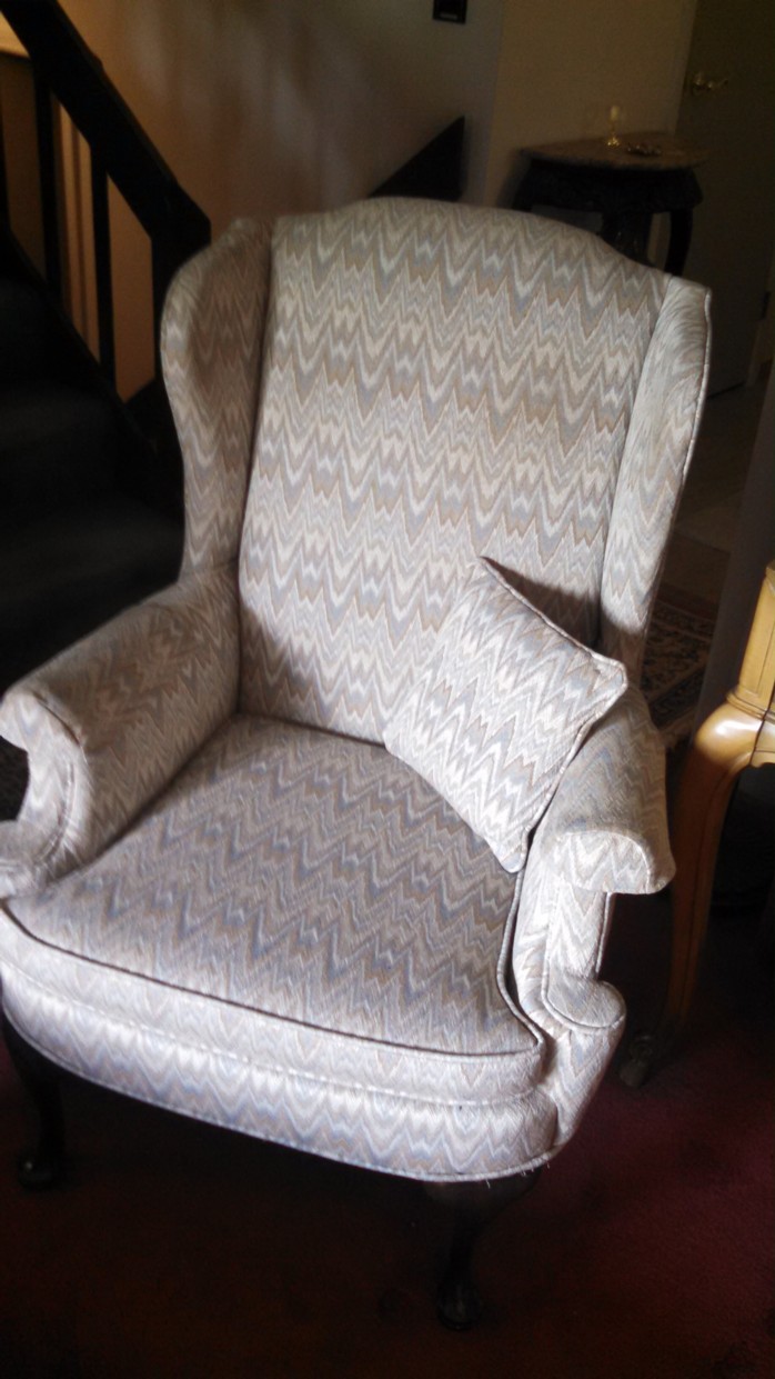 Auction Photo