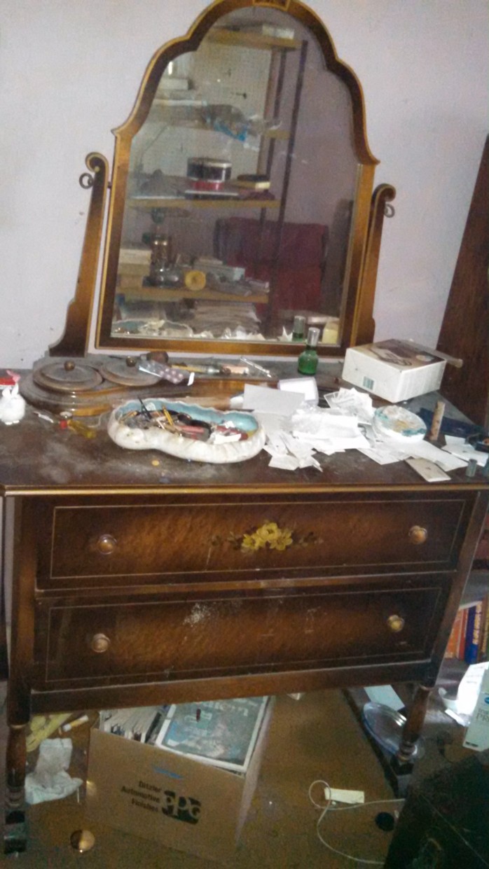 Auction Photo