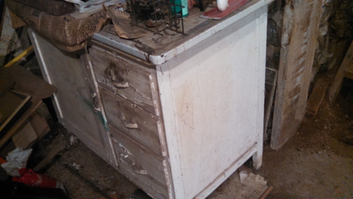 Auction Photo