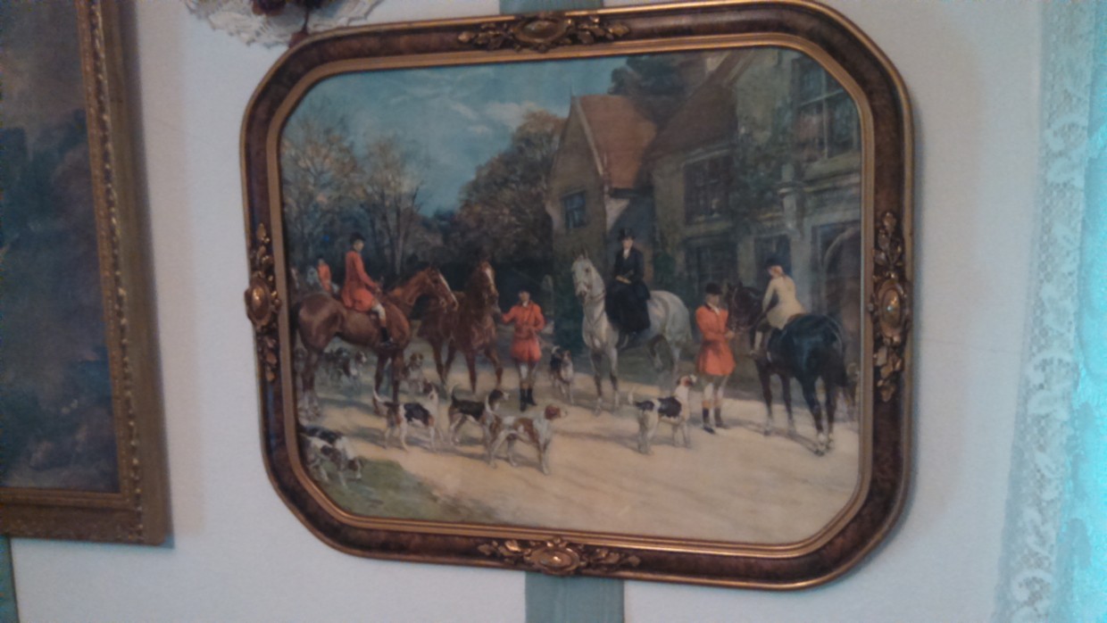 Auction Photo