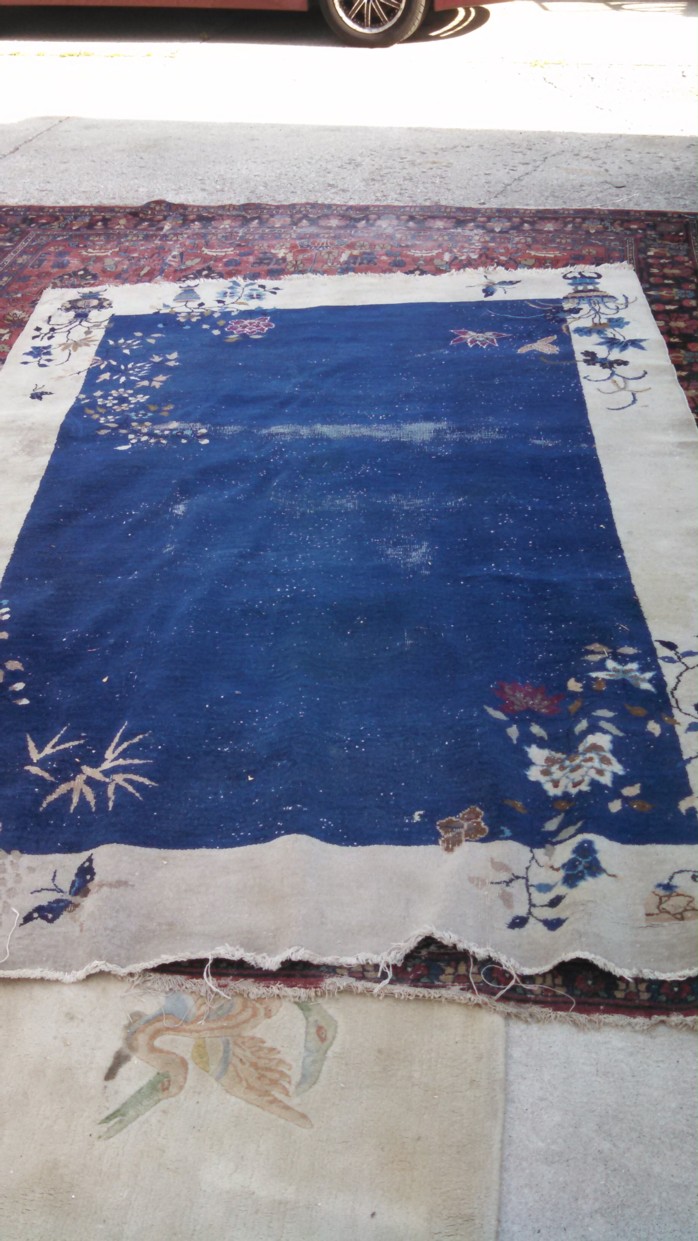 Auction Photo