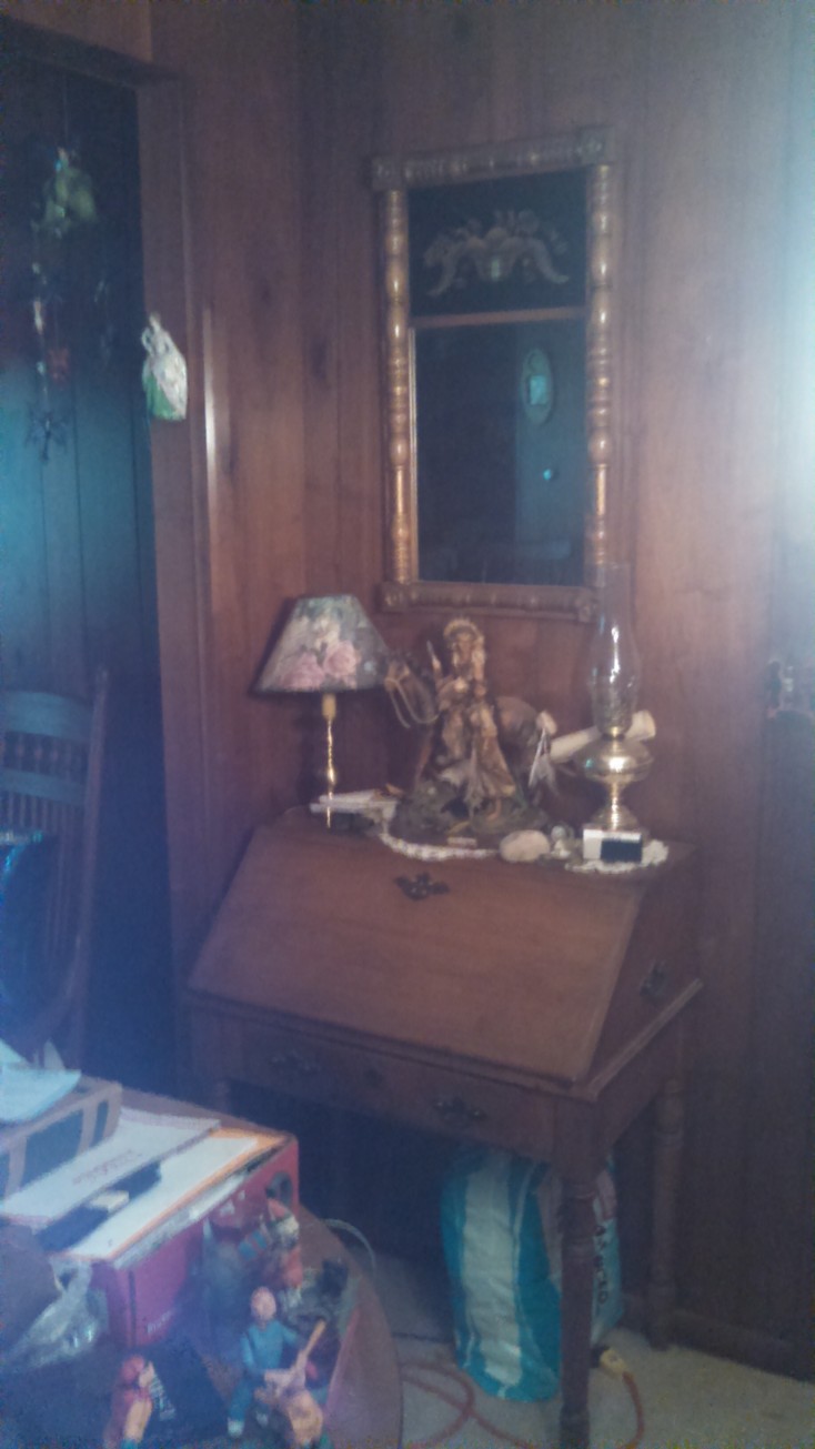 Auction Photo