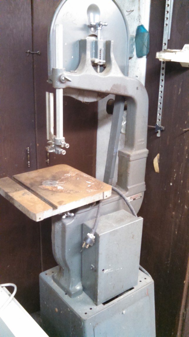 Auction Photo