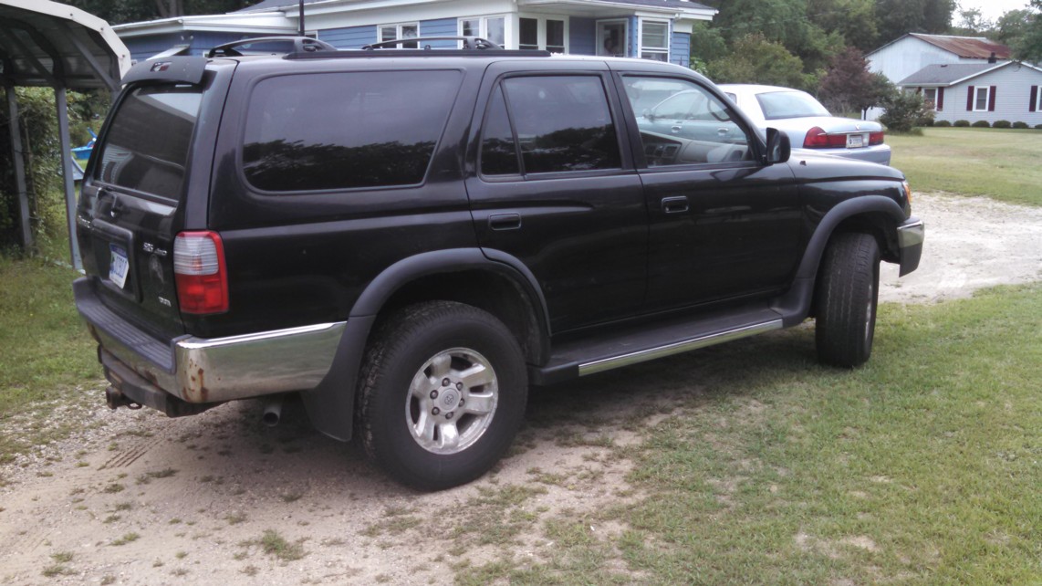 Auction Photo