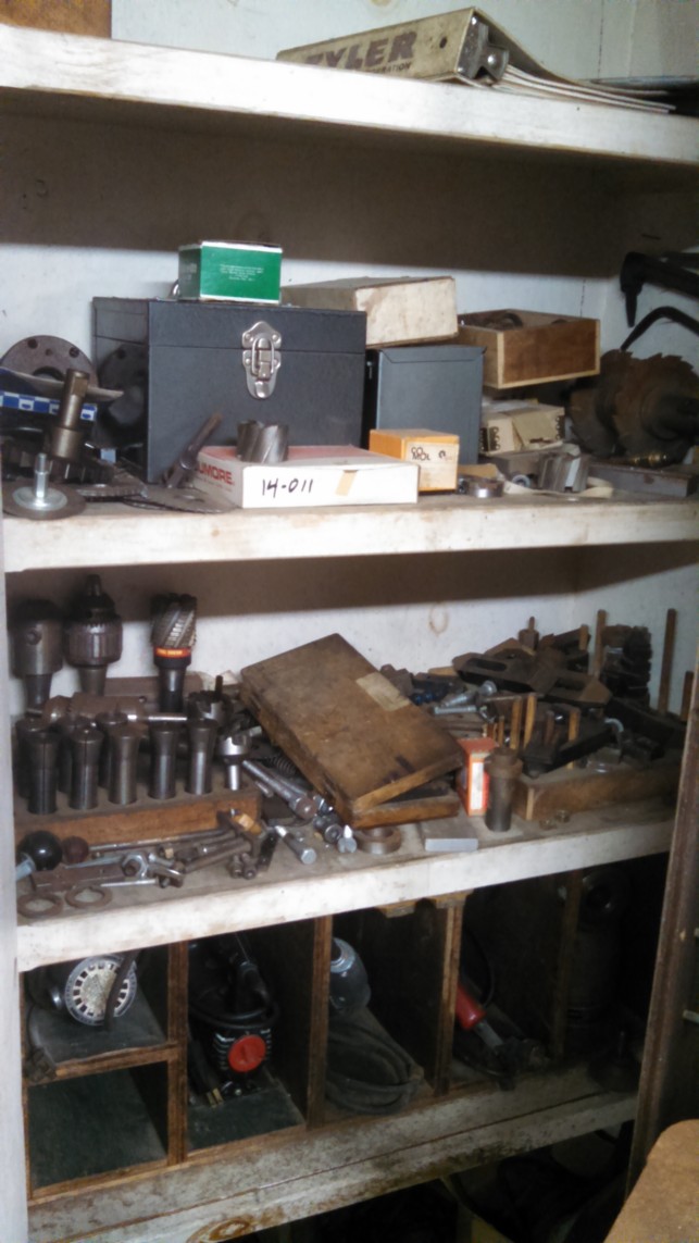 Auction Photo