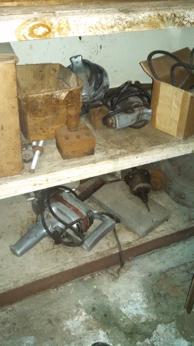 Auction Photo