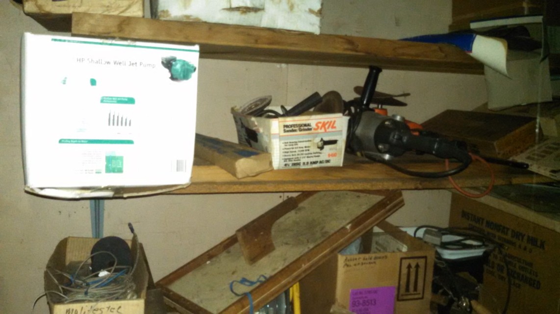 Auction Photo