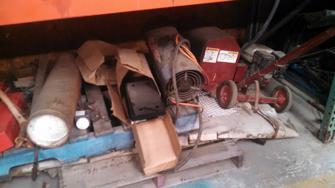 Auction Photo