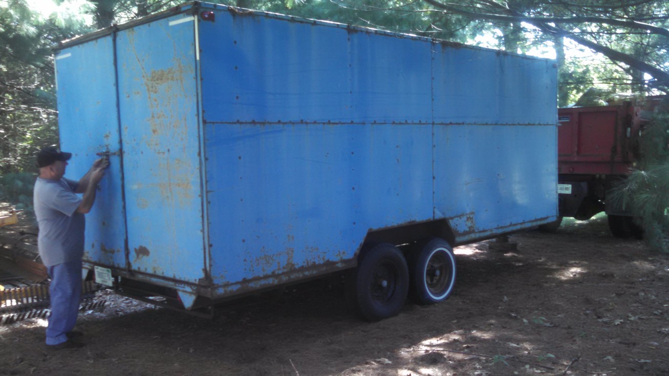 Auction Photo