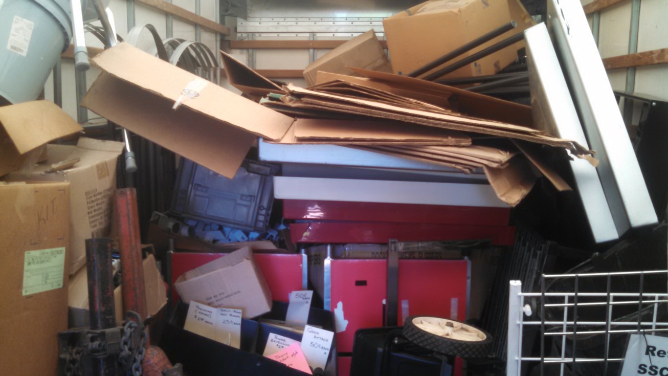 Auction Photo