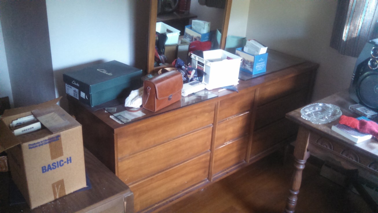 Auction Photo