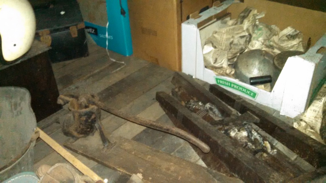 Auction Photo