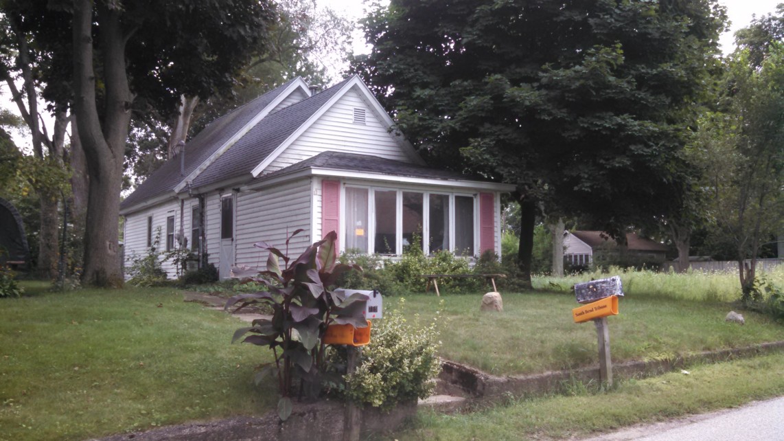 Auction Photo