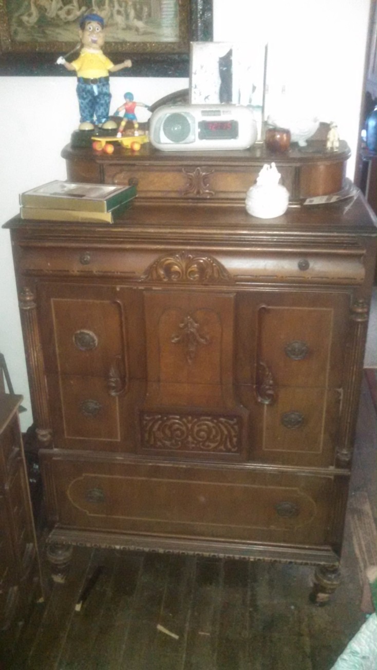 Auction Photo