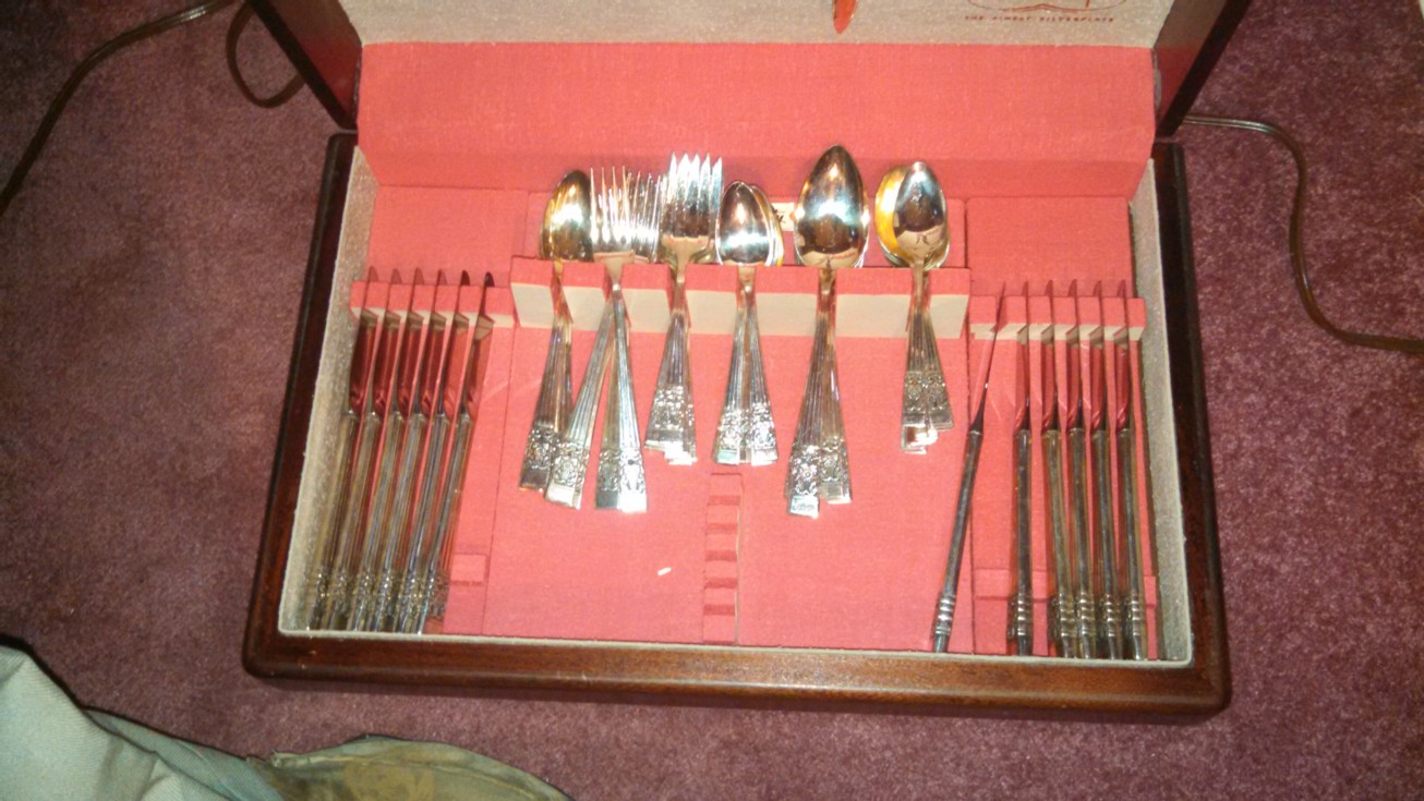 Auction Photo