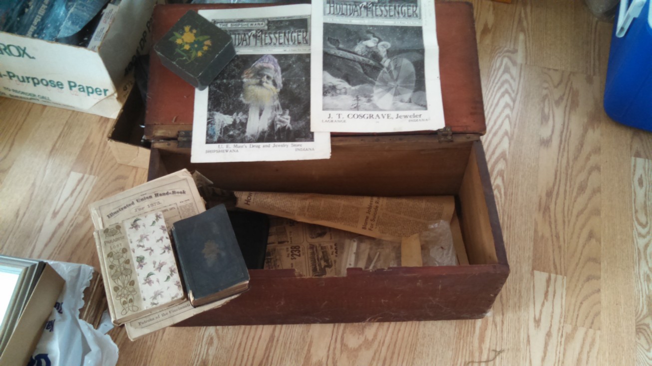 Auction Photo