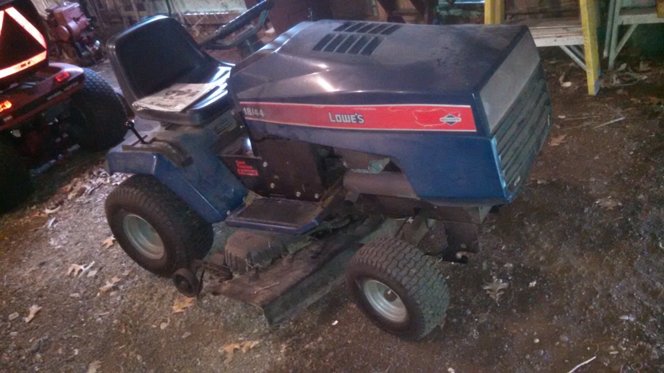 Auction Photo