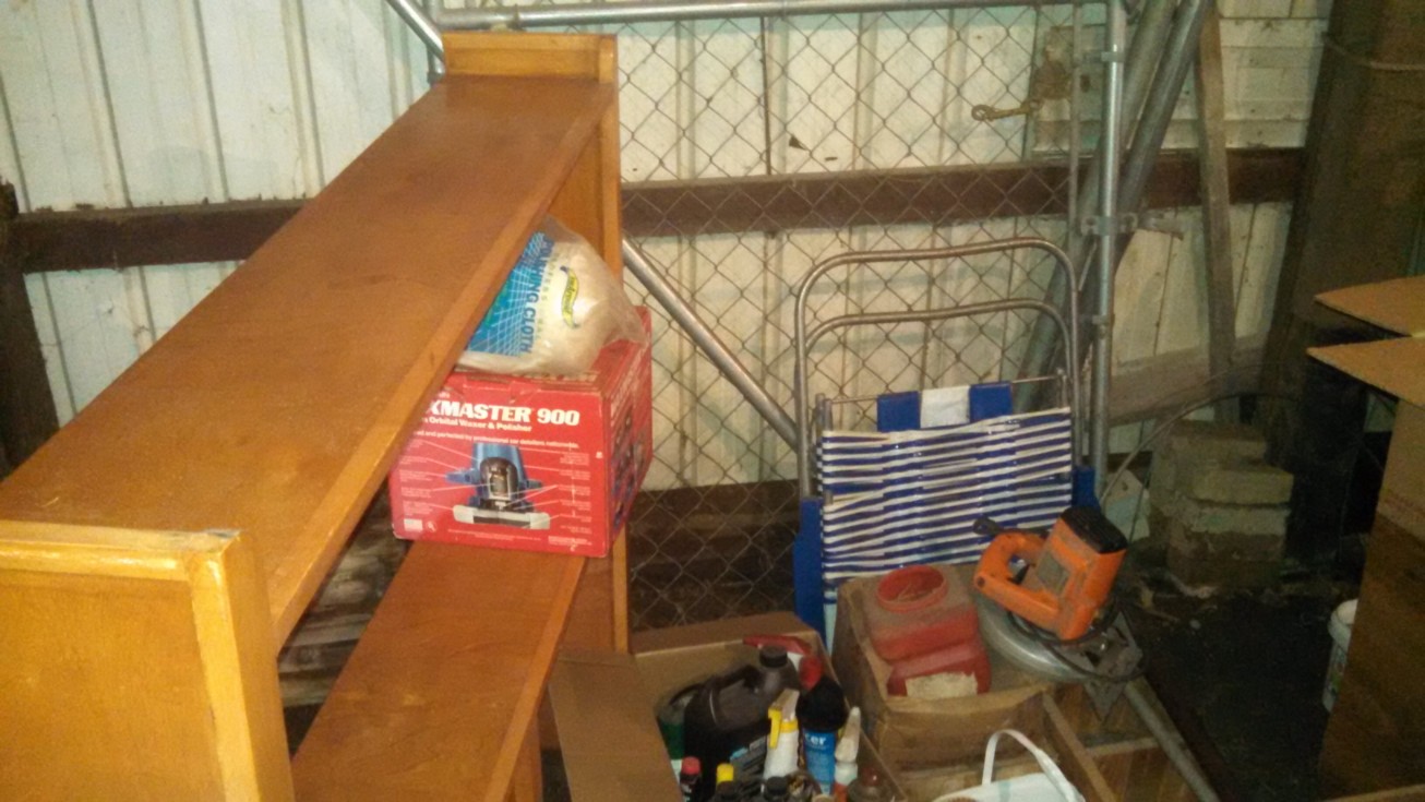 Auction Photo