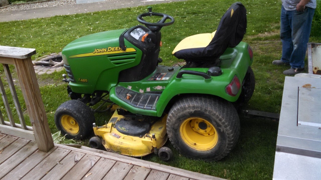 Auction Photo
