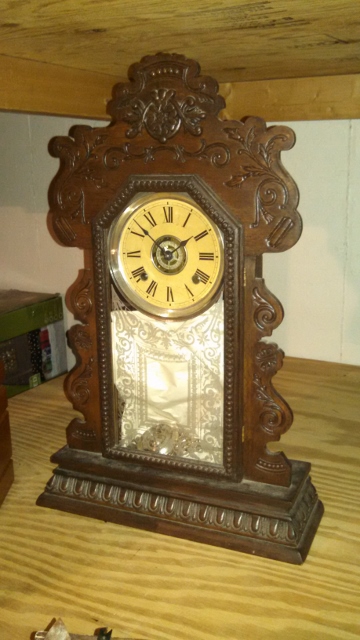 Auction Photo