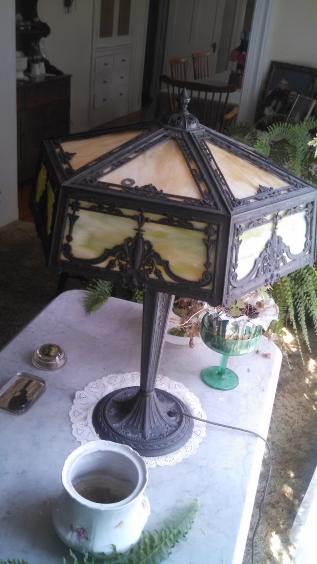 Auction Photo