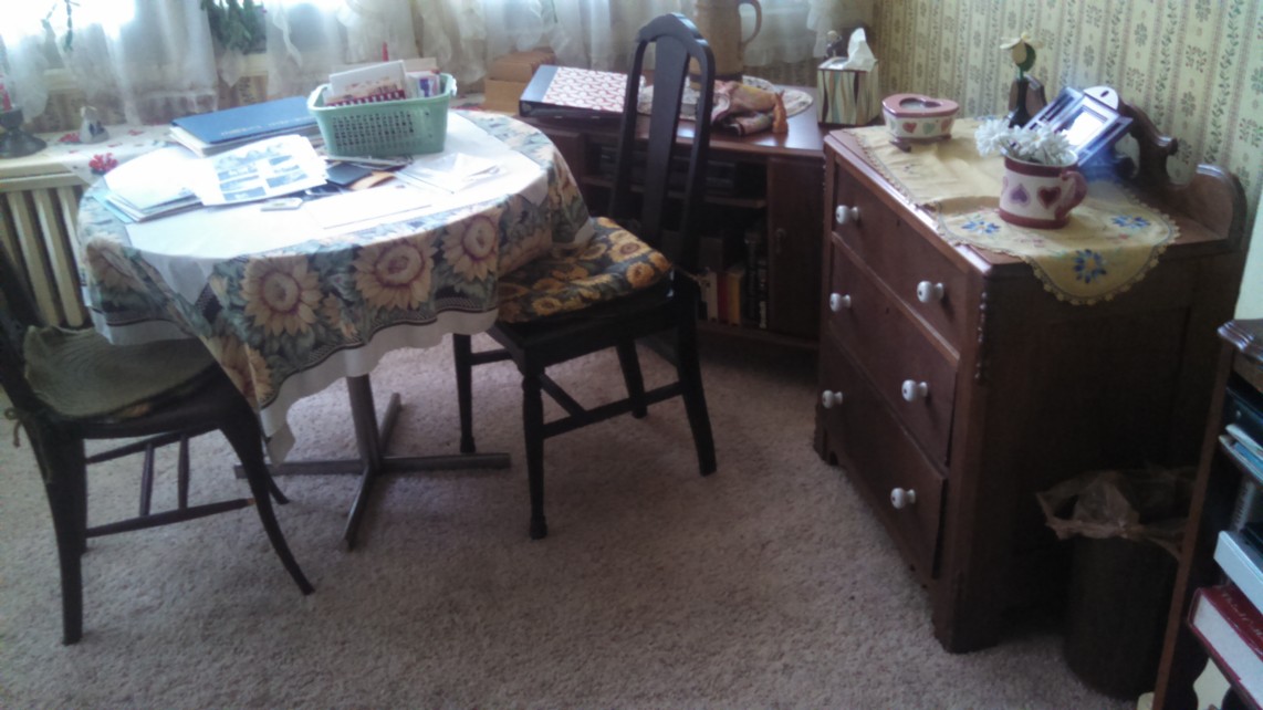 Auction Photo
