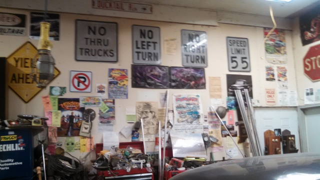 Auction Photo