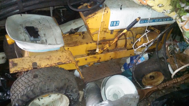 Auction Photo
