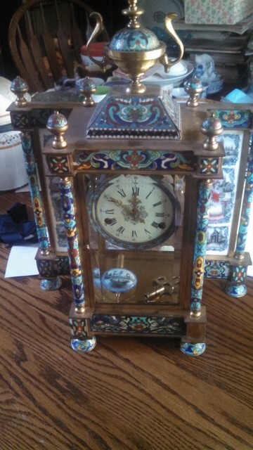 Auction Photo